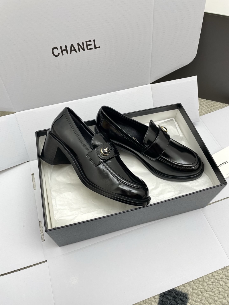 Ch**el loafers
